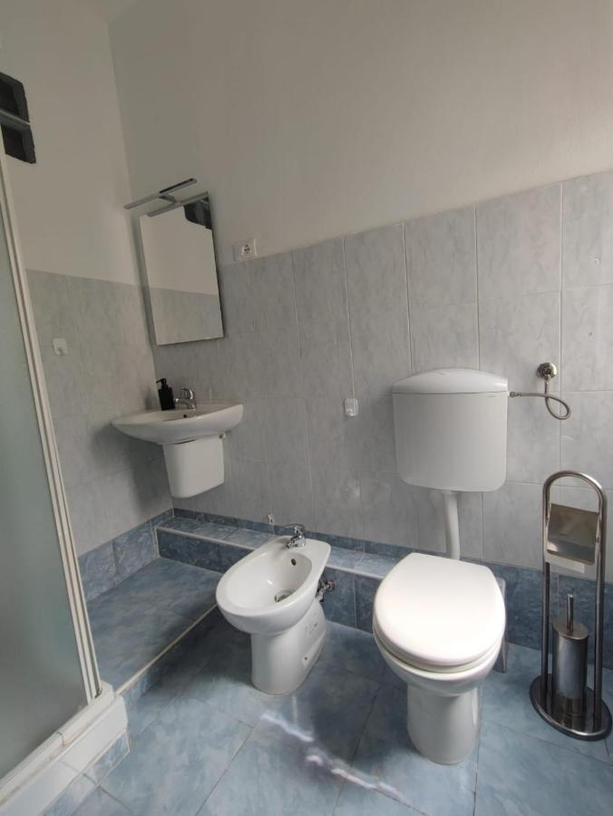 Ostello Le Ville Di Cornigliano By Smart-Home Генуа Екстериор снимка